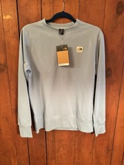 New Size Small The North Face WOMENS HERITAGE PATCH CREW PULLOVER SWEATSHIRT
