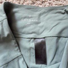 Danskin Women’s Black & Green Biker Shorts Lot 2 Knit Stretch Elastic Waist