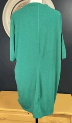 Nike Yoga Dri Fit Shirt Women’s XL Green Slim Fit Flowy Stretch Athletic EUC