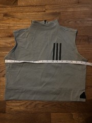 Women’s Adidas Cropped Mock Turtleneck Size L