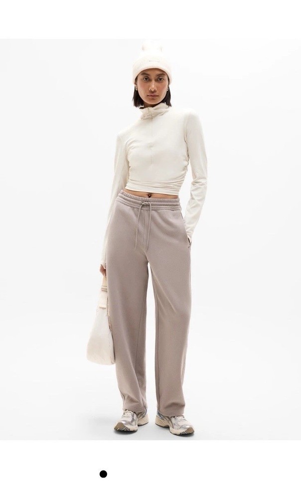 Athleta Forever fleece mid rise barrel pant- Medium M Mortar Mushroom – nwt