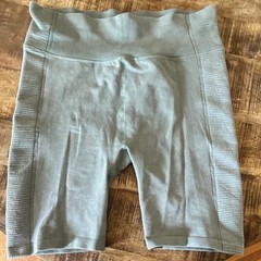 Harmony + Balance M/M Seamless Ribbed Knit Bra & Shorts Set Green 7in RN63619