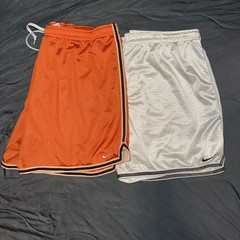 Nike women’s basketball shorts XL