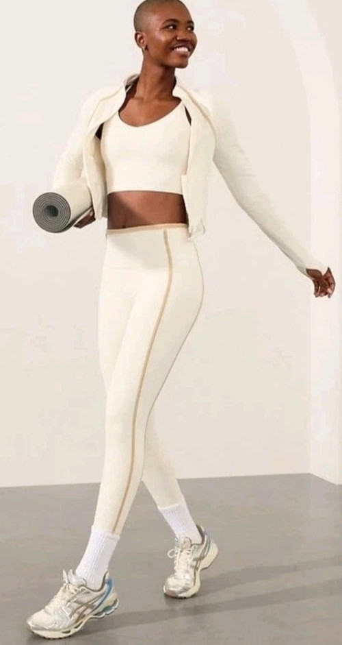 “NEW” Athleta sz XL Ultra High Rise Elation 7/8 Tight (Bone/Dune) INS 24″