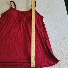 NWT Tank Top built-in bra red wsomens xl adjustgable straps