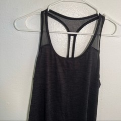 Layer 8 Women’s Size Small Racerback Tank Top Heathered Black Mesh Qwick-Dry