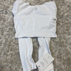 Bombshell Sportswear – Square Neck Pullover – Size L/XL