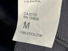 NEW! Fabletics Oasis Twist Rib Built In Bra Tank Women Medium Grey Stretch