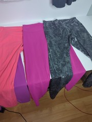 Lululemon Active Workout Lot Of 15 Pieces Sizes 6-10 EUC Gym