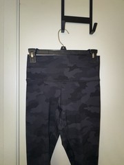 Lululemon Black Gray Camo Leggings Size 6