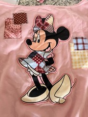 Disney Target Minnie Mouse Pink Patch Sweatshirt Women’s XS Viral NWT