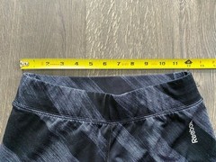 Reebok Athletic Crop Bike Leggings Exercise Yoga Black Gray Geometric S