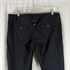 Athleta Hiking Cargo Pants Women’s 14 Black Zip Pockets Snap Zip Nylon Blend