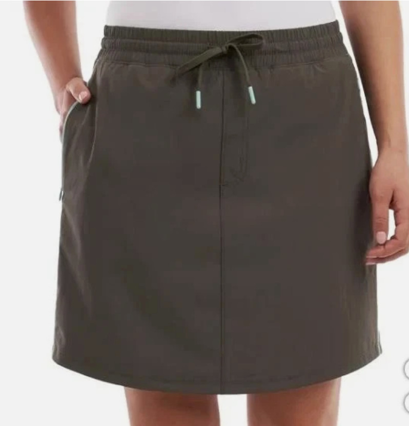 Elle Sport Women’s Inner Pockets Drawstring Lightweight Skort, Green, Size M