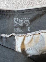 Mountain Hardwear Women’s Gray Jogger Pants Medium Athleisure Travel Hiking