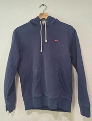 Levi’s classic pullover hoodie in navy blue with iconic embroidered red Batw