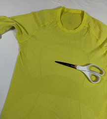 Womens 8 Lululemon Swiftly Tech Long Sleeve T-Shirt Mellow Yellow Thumbholes Gym