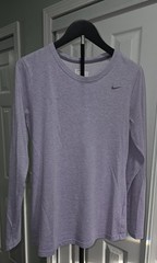 Nike Dri Fit Lavender Long Sleeve Size Large