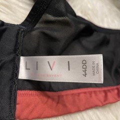 Livi 44DD Sports Bra Underwire Back Closure Lane Bryant