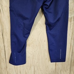 Layer 8 Womens Purple Track Capri 22″ Athletic Qwik-Dry Leggings Sz Medium Nwt