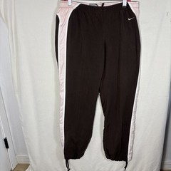 Vintage Y2K Nike Loose Fit Straight Women’s Windbreaker Pants Size M(8-10)