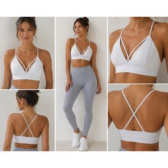White Strappy V-Neck Sports Bra Criss Cross Back Activewear Yoga Top Size Medium