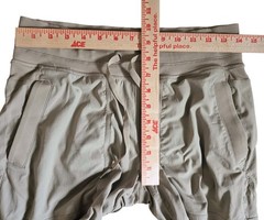 Dance Studio Mid-Rise Pant Regular 31″ Inseam Wacky Khaki Womens Size 6