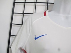 “NEW” NIKE / ORG $90 🌸 SIZE MEDIUM==USA / RED WHITE BLUE SILVER / DRI-FIT TOP