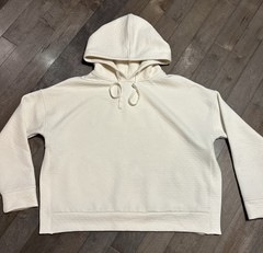Alo Yoga Quilted Stadium Hoodie Women’s M Ivory Diamond Jacquard Pullover