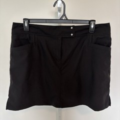 Izod Women’s Black Golf Tennis Skort Snap Zip Closure Pockets Side Slits Size 16