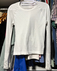 Lululemon Swiftly Tech Women’s White Crew Neck Long Sleeve Stretch Tee