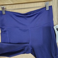 Layer 8 Womens Purple Track Capri 22″ Athletic Qwik-Dry Leggings Sz Medium Nwt
