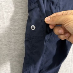 Lululemon Women’s Size 2 Navy Dance Studio Mid-Rise Straight Leg Pants