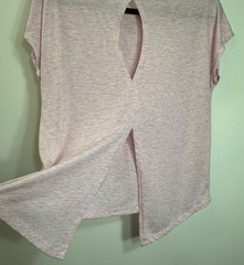 Cascade Sport Top Womens SM Pink Metallic Keyhole Tee Speckled Split Back Casual