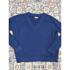 Universal Thread Sweatshirt Women Soft XL Blue V-Neck Raglan Soft Athleisure EUC