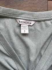 Athleta Women’s V-Neck Henley Top Slim Fit Stretch Knit Gray Size S