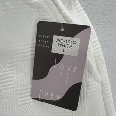 NEW LOVE BY POEM Women’s White Textured Athletic Pull On Shorts Size L Inseam 4″