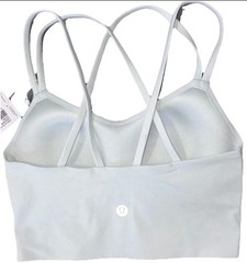 NWT☀️LULULEMON☀️SIZE 2☀️LIKE A CLOUD BRA LONGLINE BRA B/C☀️OCEAN AIR BLUE☀️$68