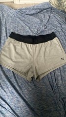 PUMA Women’s Gray/Black Mesh Athletic Shorts L Stretch Breathable Logo Gym
