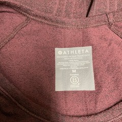 Athleta Speedligth Heather tee Size M 100%nylon Short Sleeves Active Athleisure
