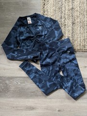 Gymshark Adapt Camo Seamless set- Size S