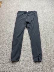 Lululemon Leggings Women Size 6 Gray Activewear Stretch Mid-Rise Cropped