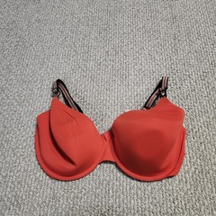 Victoria’s Secret Red T-Shirt Bra Lightly Lined Full Coverage 40DD NWT Underwire