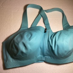 Victoria’s Secret VSX Blue Zip Front Underwired Racerback Sports Bra 36DD