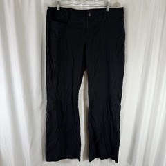 Athleta Hiking Cargo Pants Women’s 14 Black Zip Pockets Snap Zip Nylon Blend