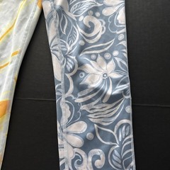 FP Movement Double Take Printed Leggings Women SZ M MidRise 7/8 Pant Yellow Blue