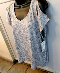 Balance Collection gray S/S tunic v-neck t-shirt women’s L NWT