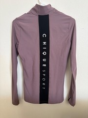 Chique Sport Women’s Desire 1/2 Zip Top sz 38 (Med) Mink or Taupe (dusty mauve)