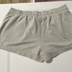 Vuori Women’s Gray Gym & Training Athletic Shorts Drawstring Elastic Waist