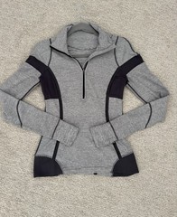 Lululemon Sweatshirt Pullover Womens 6 White Gray Striped 1/2 Zip Thumbhole *